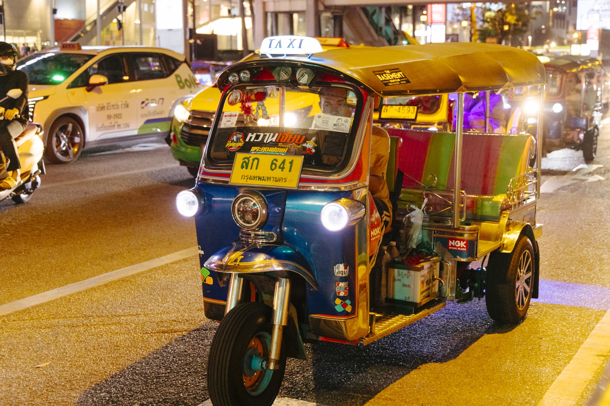 Viet Nam,  Thai Lan anh 7
