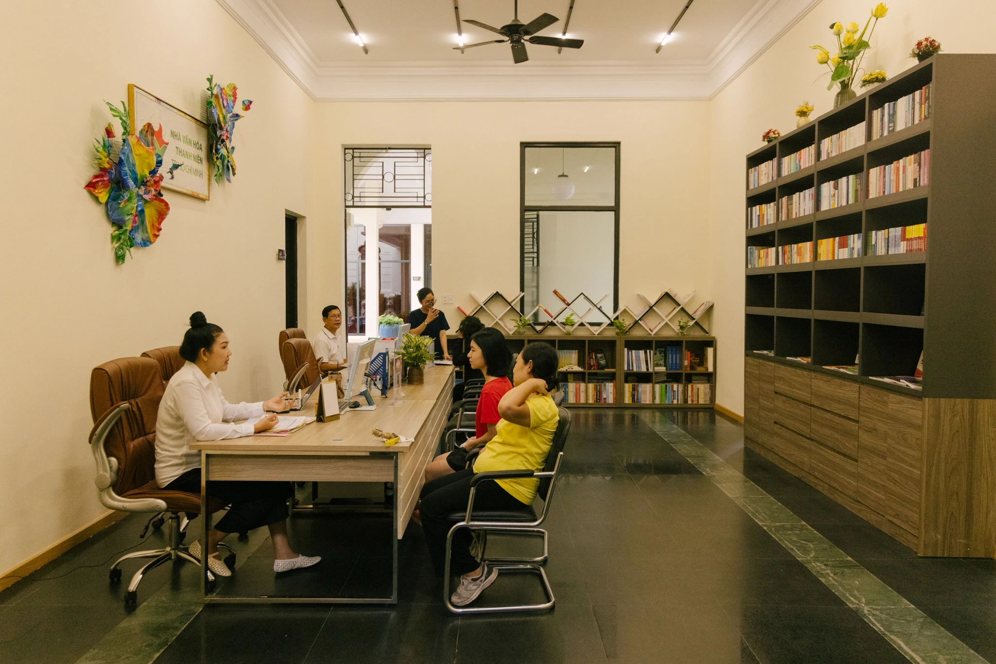 nh&agrave; văn h&oacute;a thanh ni&ecirc;n ảnh 18