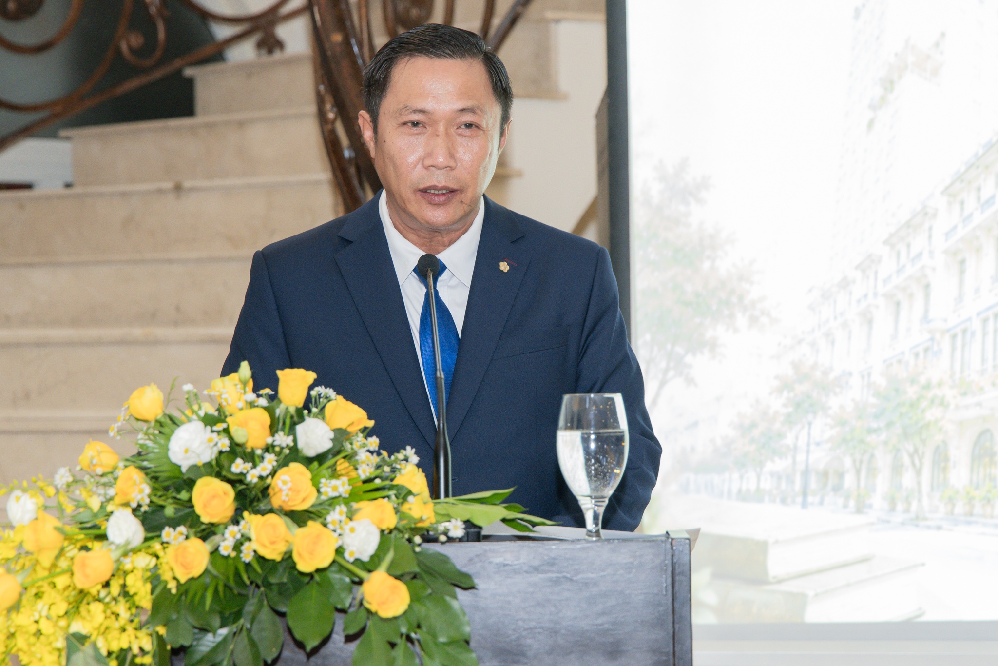 kh&aacute;ch sạn ảnh 10