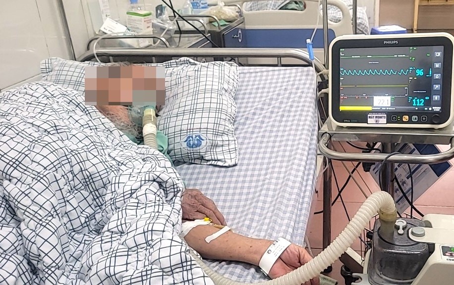 Phoi dong dac sau 3 ngay sot, dau hong hinh anh