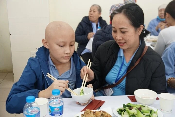 bệnh nhân ung thư ảnh 5 benh nhan ung thu anh 5