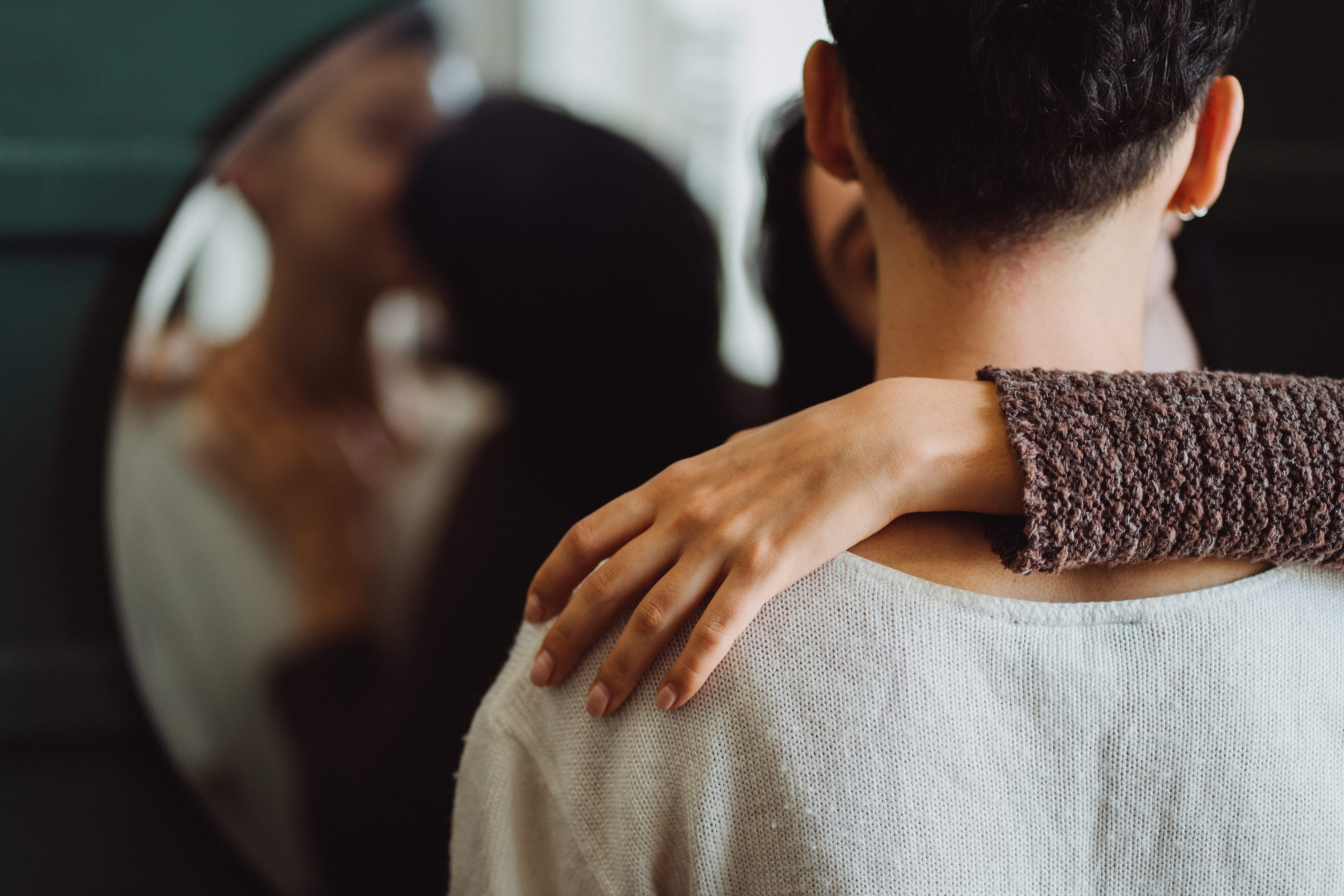 Co nen kieng 'chuyen ay' ngay Mung 1 Tet? hinh anh