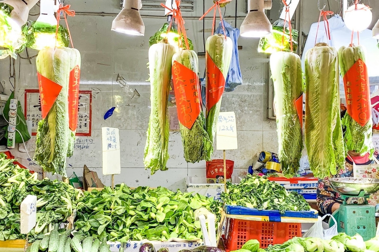 Loai rau nguoi Trung Quoc luon treo trong nha dip Tet hinh anh