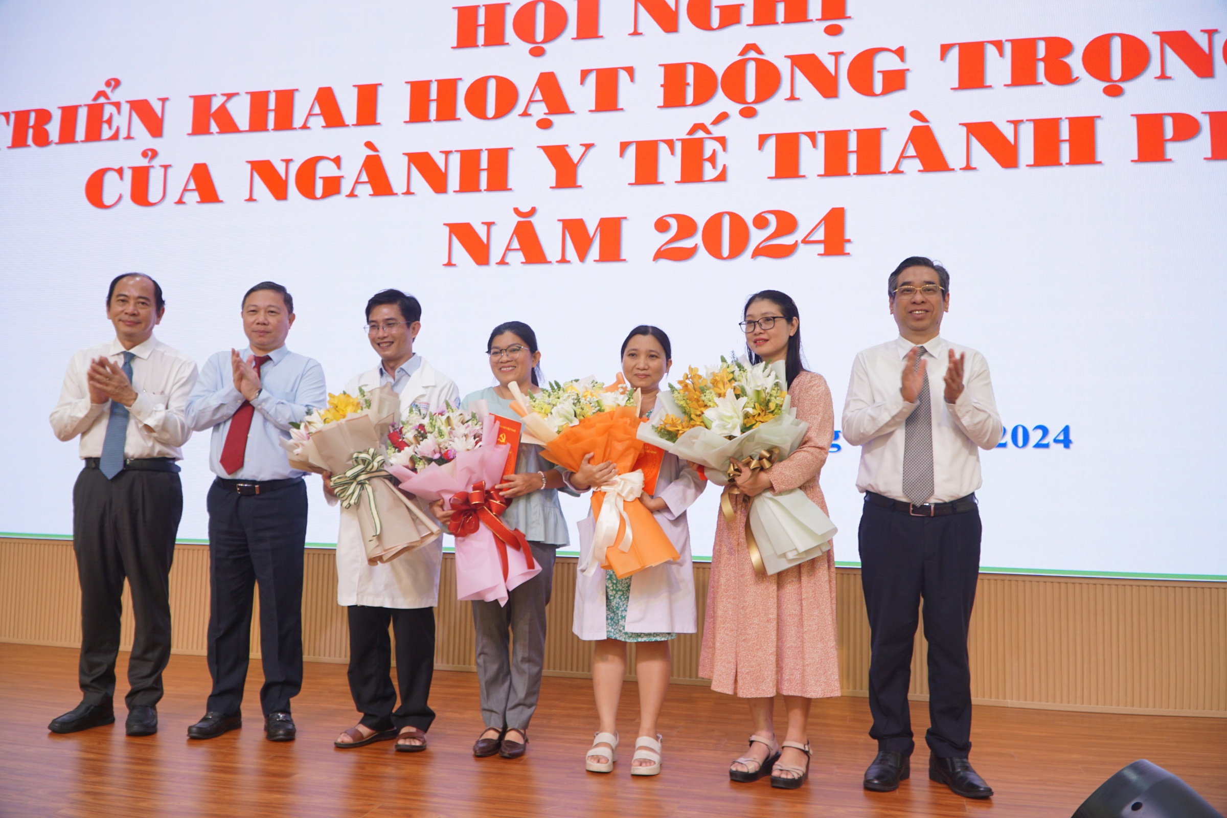 bac si Do Nguyen Tin anh 3