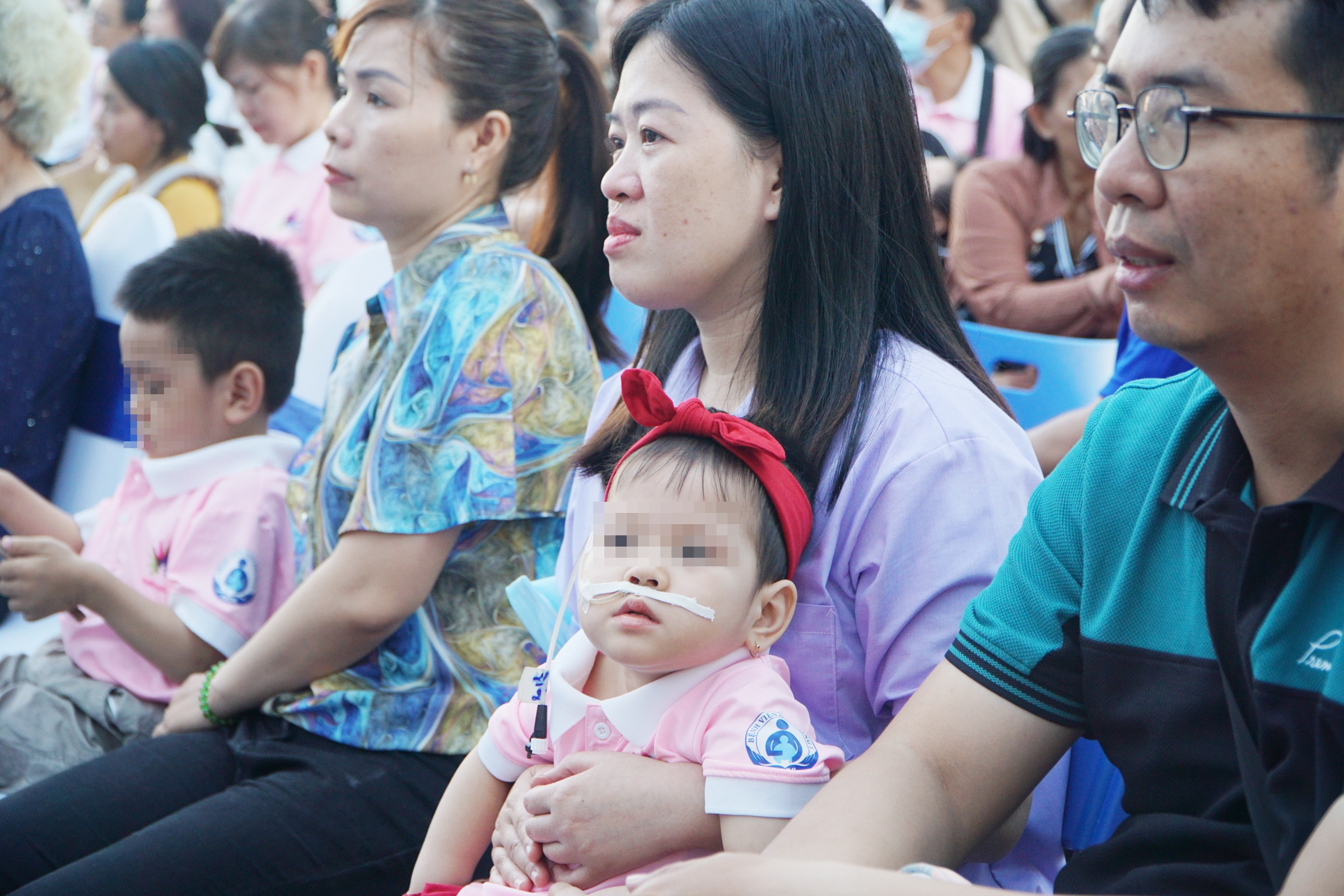 tre mac benh hiem anh 1