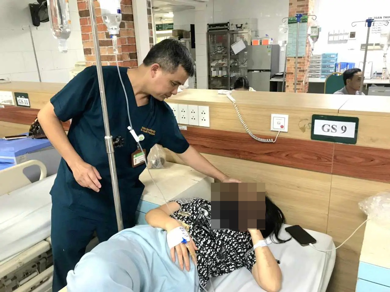 bien chung sau tiem meso anh 2