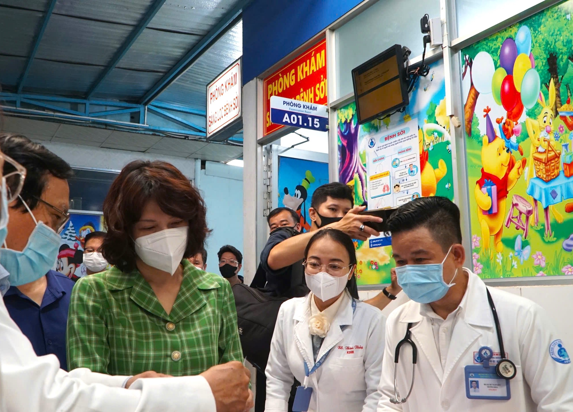 Bo Y te den 'diem nong' dich soi tai TP.HCM hinh anh