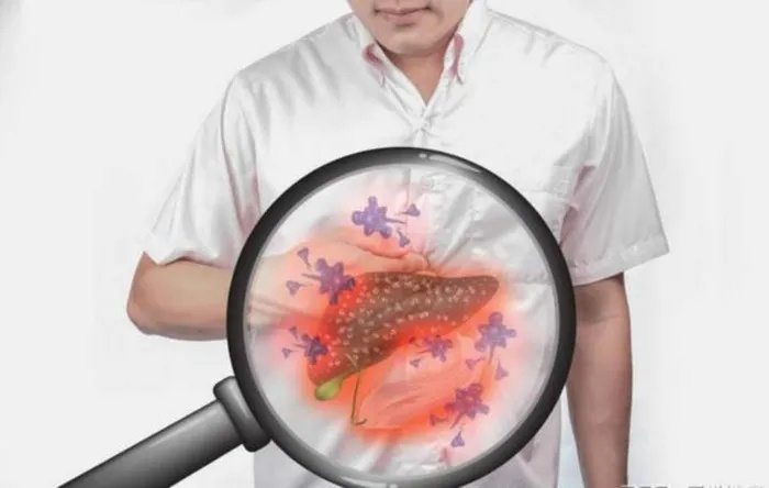 Ba 'den' tren co the canh bao gan dang keu cuu hinh anh