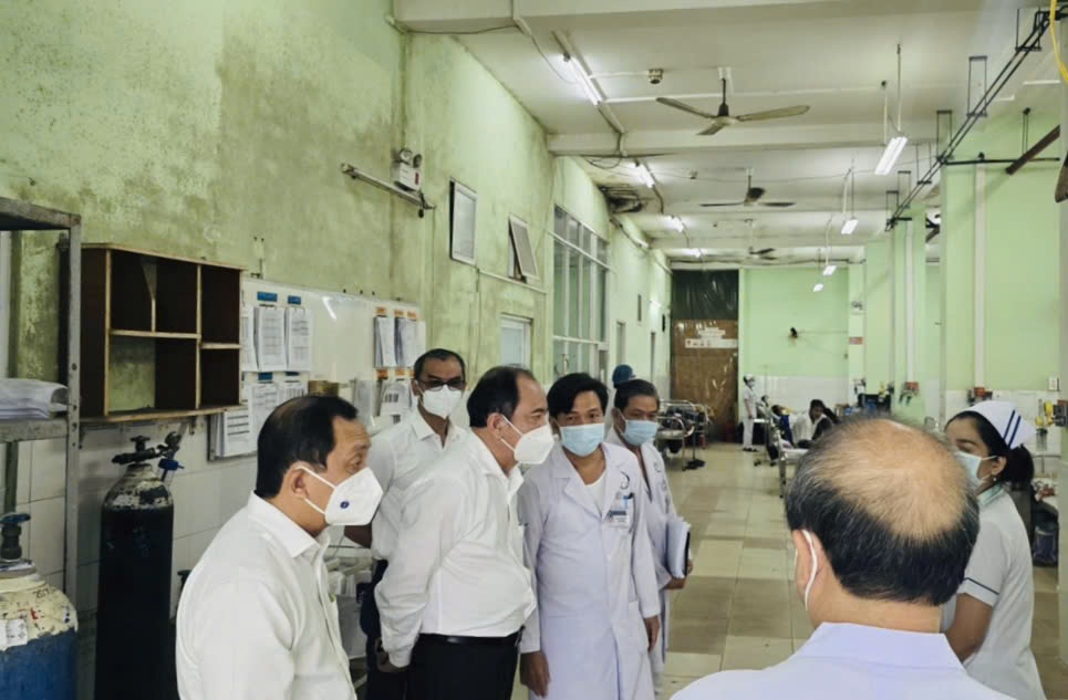 So Y te TP.HCM yeu cau Benh vien Pham Ngoc Thach xu ly qua tai hinh anh