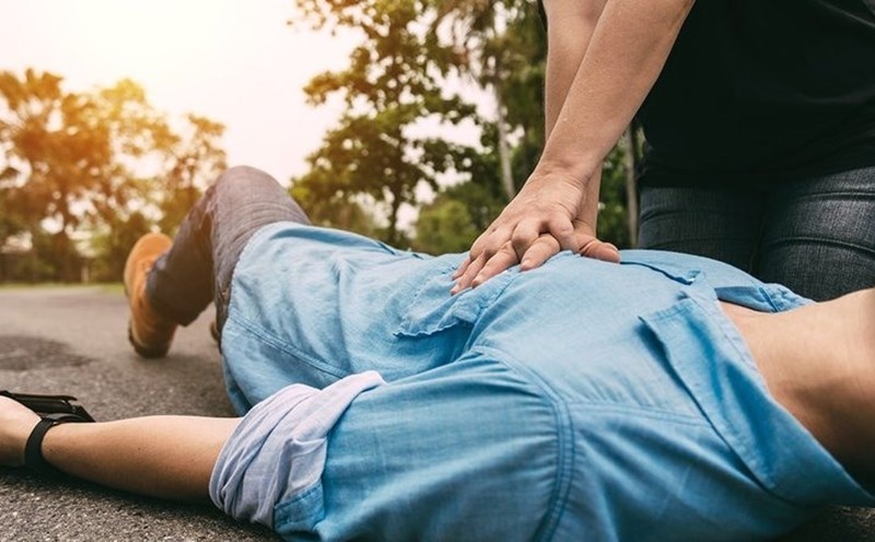 Thanh nien 19 tuoi hon me vi an 2 loai thuc pham 'tai hai' suot 2 nam hinh anh