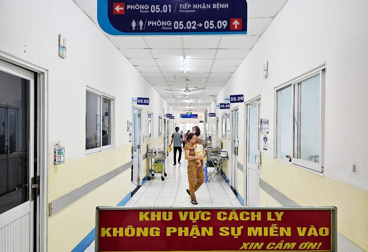 Dieu can lam ngay lap tuc de ngan dich soi tiep tuc lan rong hinh anh