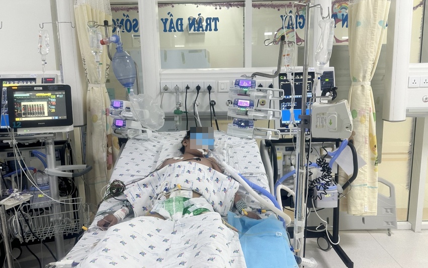 Cuu song be gai 9 tuoi tho may vi soc xuat huyet nang hinh anh