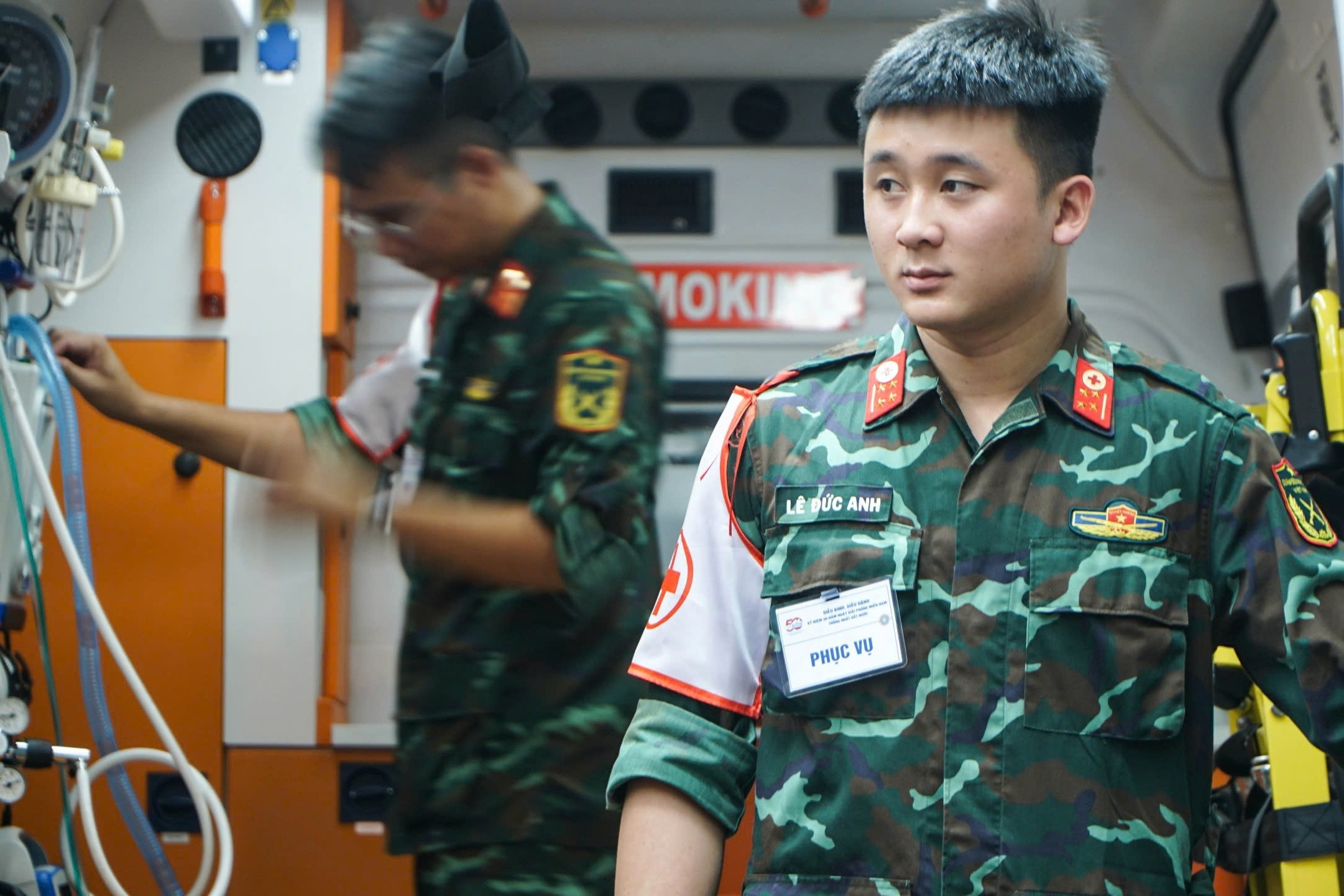 Hau truong tham lang phuc vu dai le 30/4 cua doi quan y dac biet hinh anh