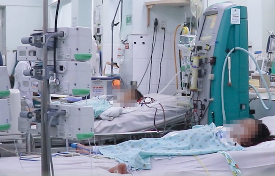 Sot xuat huyet tang manh, nhieu tre soc nang hinh anh