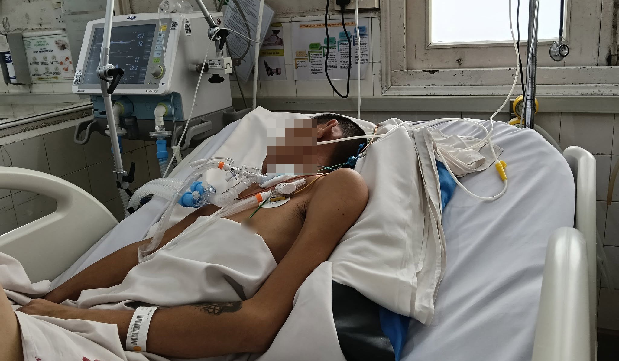 Thanh nien 26 tuoi liet toan than, tho may 2 nam tu mot con sot hinh anh