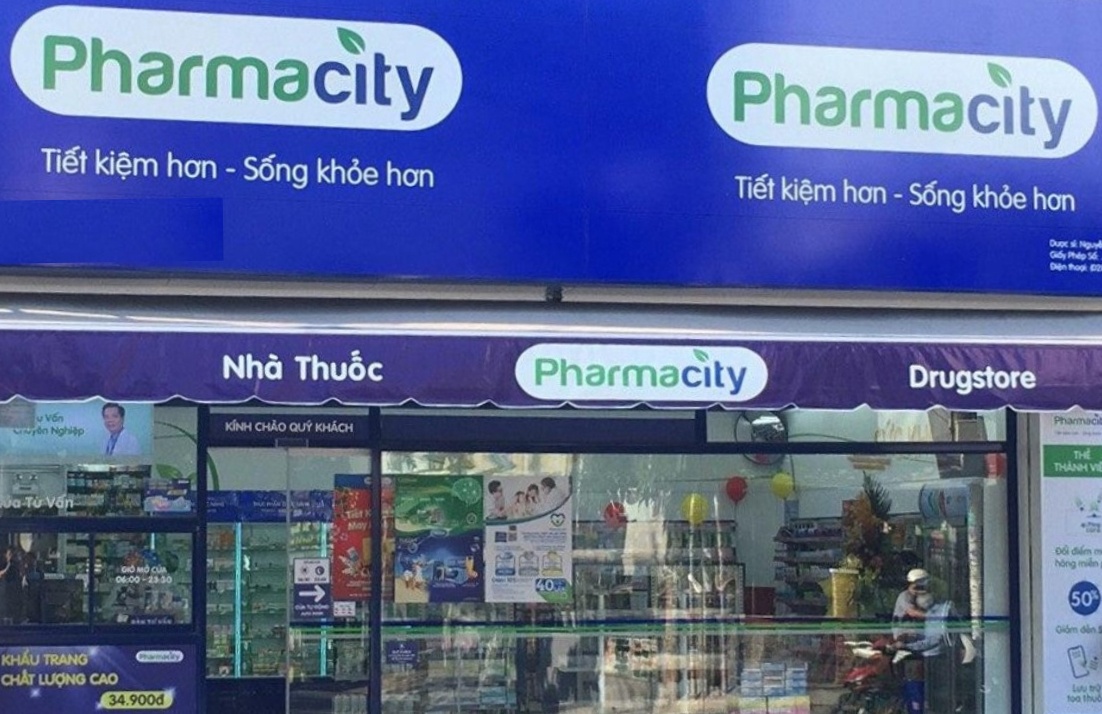 Nha thuoc Pharmacity bi xu phat vi mua, ban thuoc khong phep hinh anh