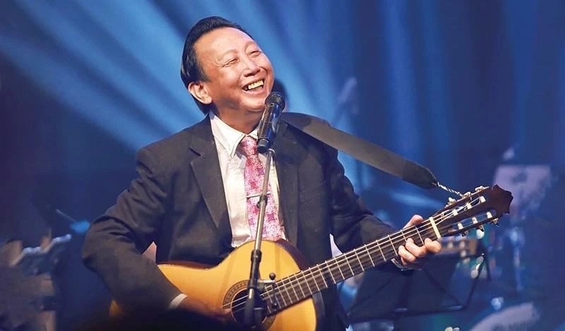 Benh ung thu nhac si The Hien mac dang co xu huong tre hoa hinh anh