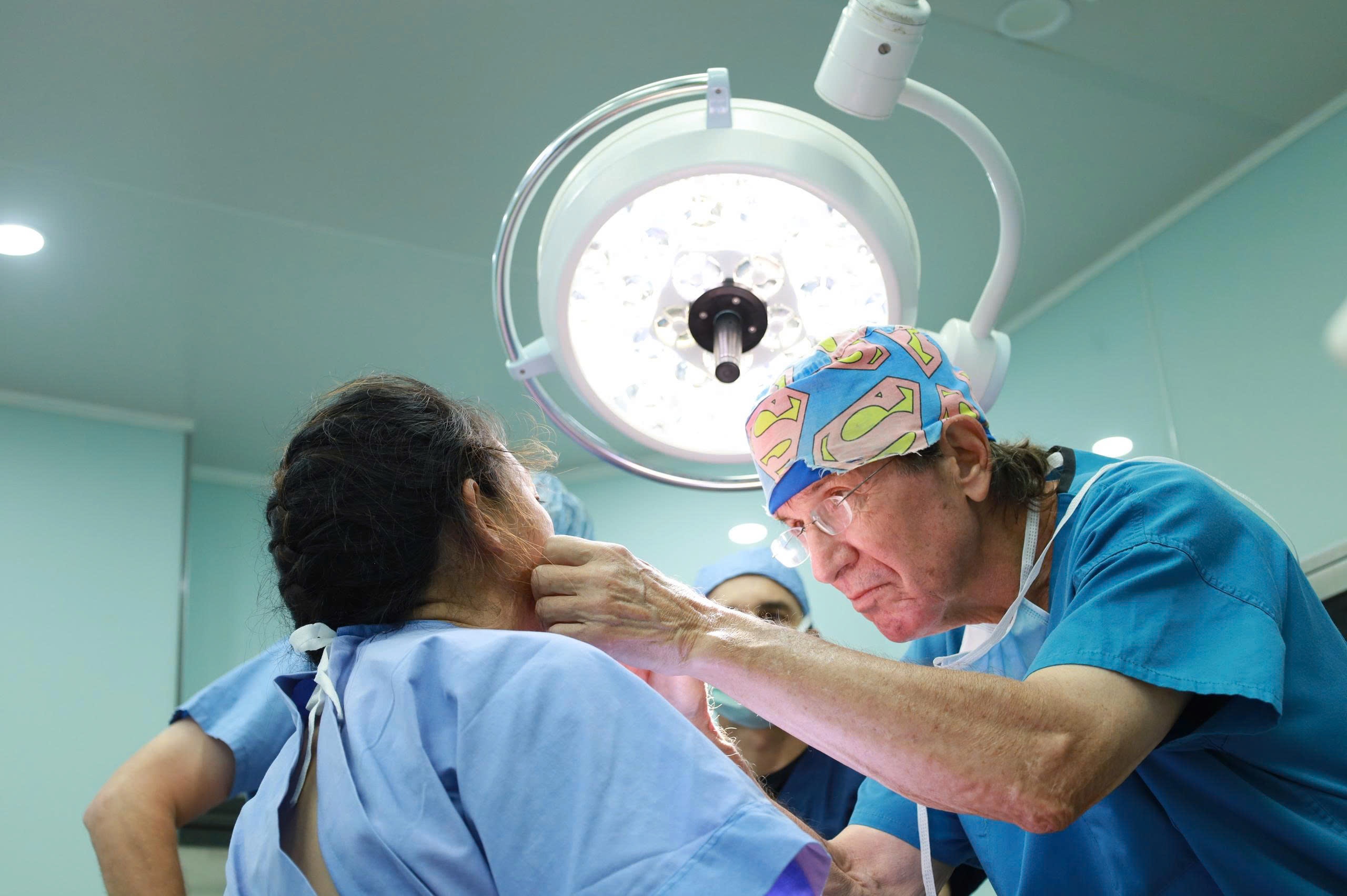 tre khong bu sua me anh 6