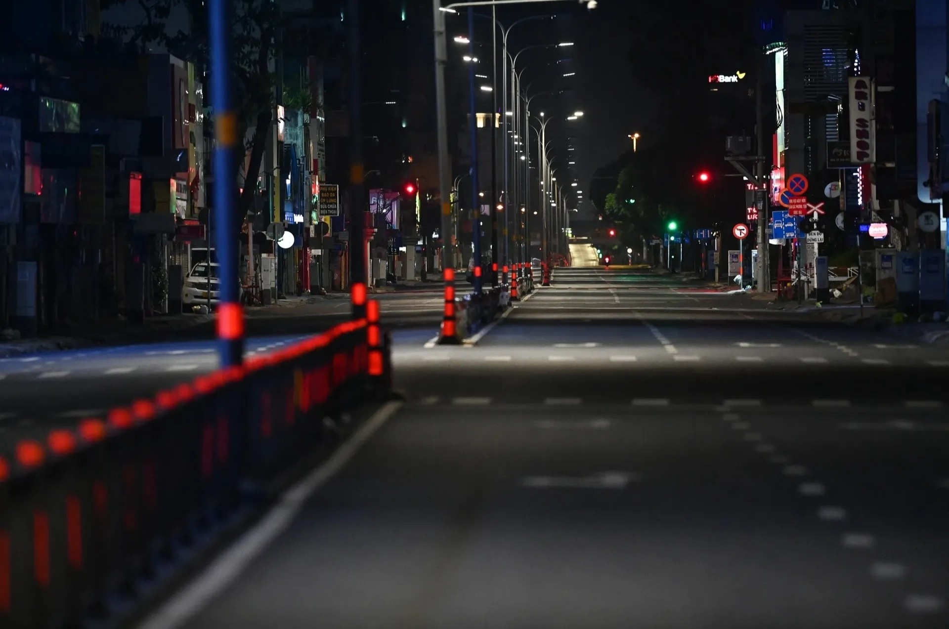 tượng đài tưởng niệm Covid-19 ảnh 3 tuong dai tuong niem Covid-19 anh 3