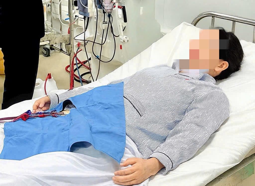 Di kham vi 3 dau hieu, bat ngo phat hien suy than giai doan cuoi hinh anh