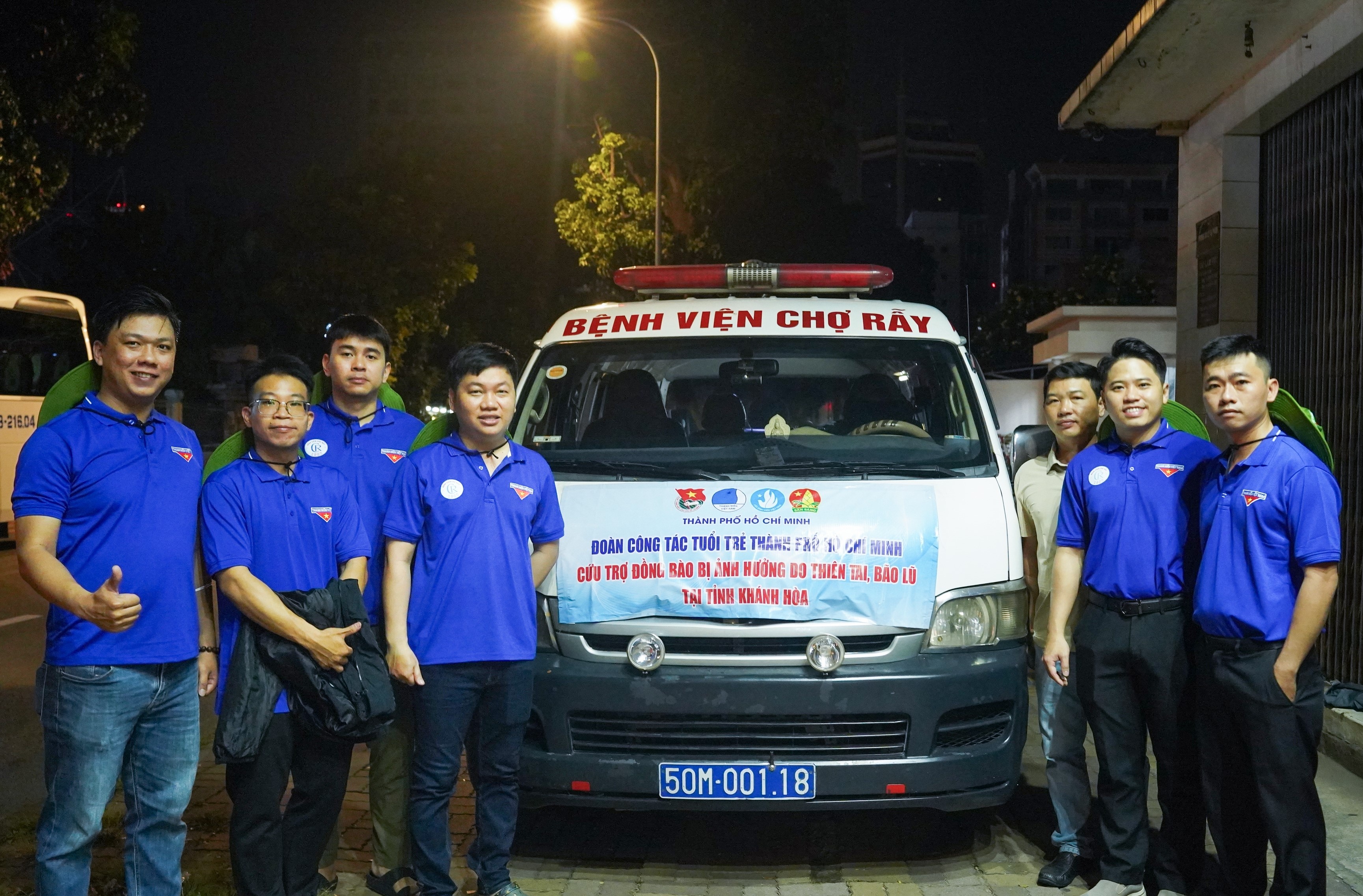 Benh vien Cho Ray khan cap chi vien y te Khanh Hoa hinh anh