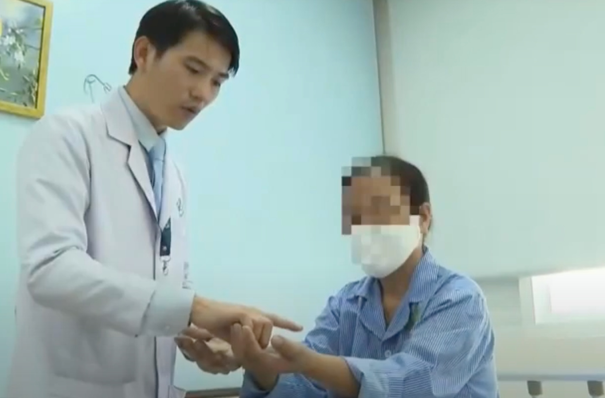 Hoi chung ong co tay anh 1