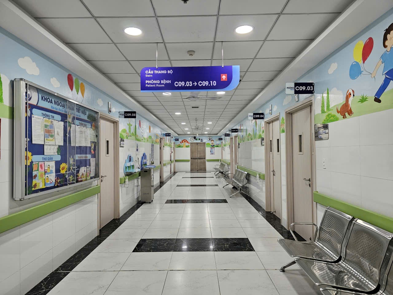 Trung tam Nieu nhi anh 2