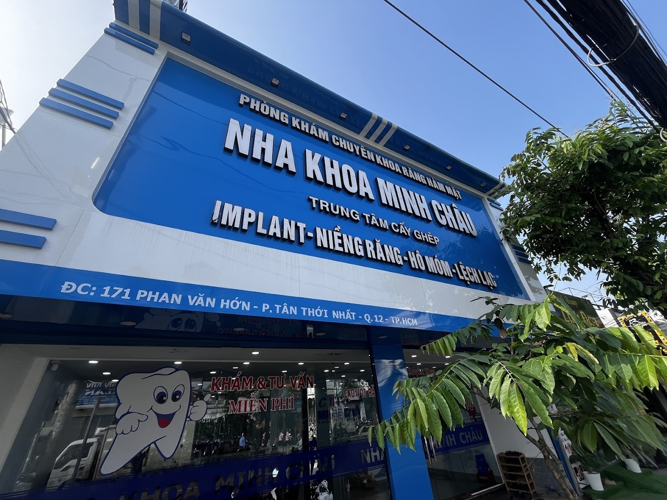 Loat co so y te tai TP.HCM bi xu phat, tuoc giay phep hinh anh