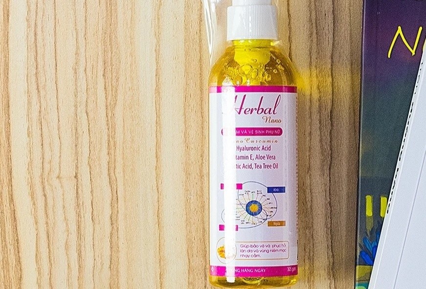 Bo Y te thu hoi, tieu huy toan quoc loat my pham noi tieng hinh anh