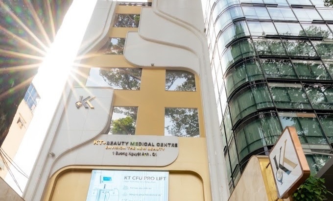 Them loat phong kham, co so y te o TP.HCM bi phat nang hinh anh