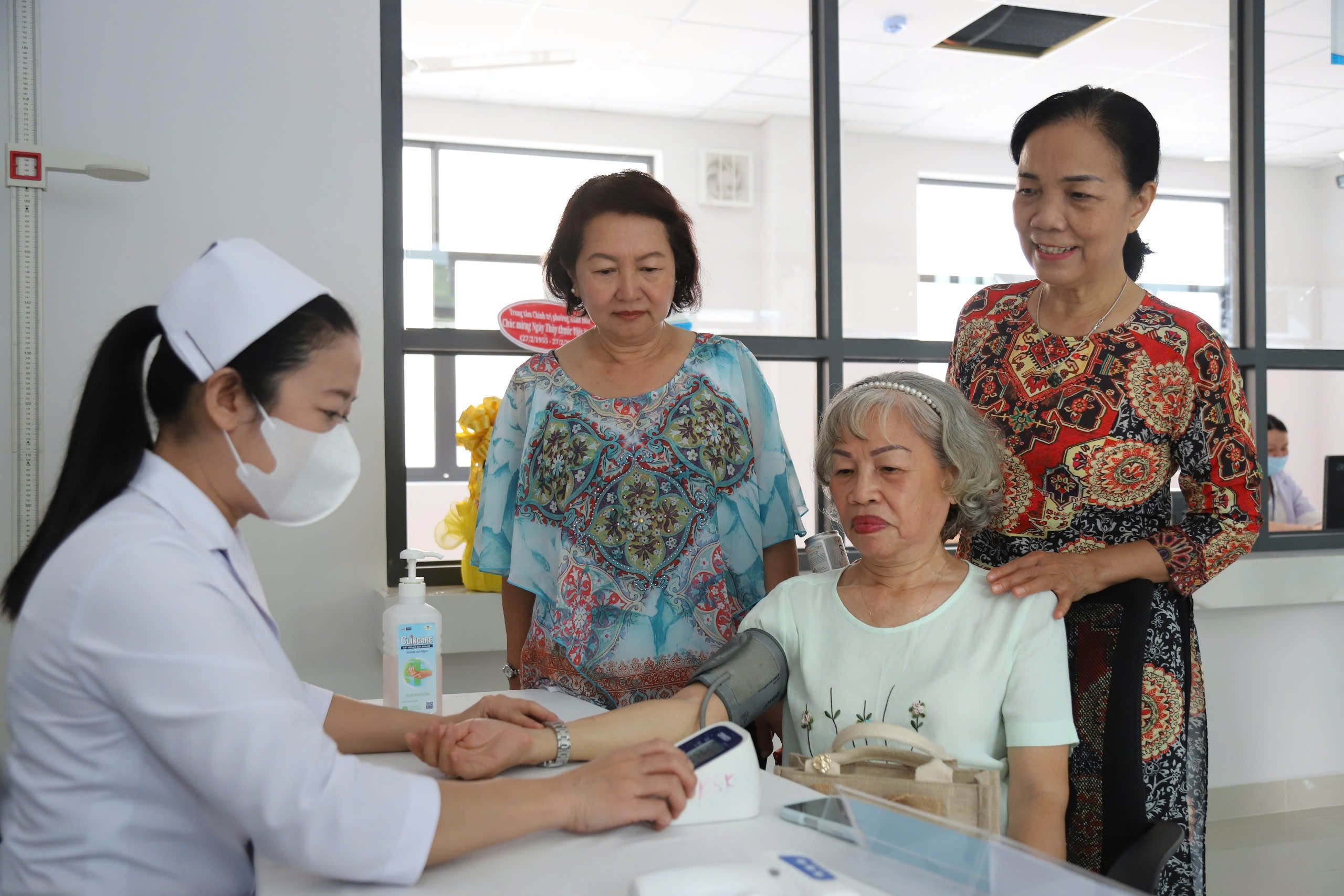 Mot phuong o TP.HCM trien khai mo hinh y te dau tien ca nuoc hinh anh