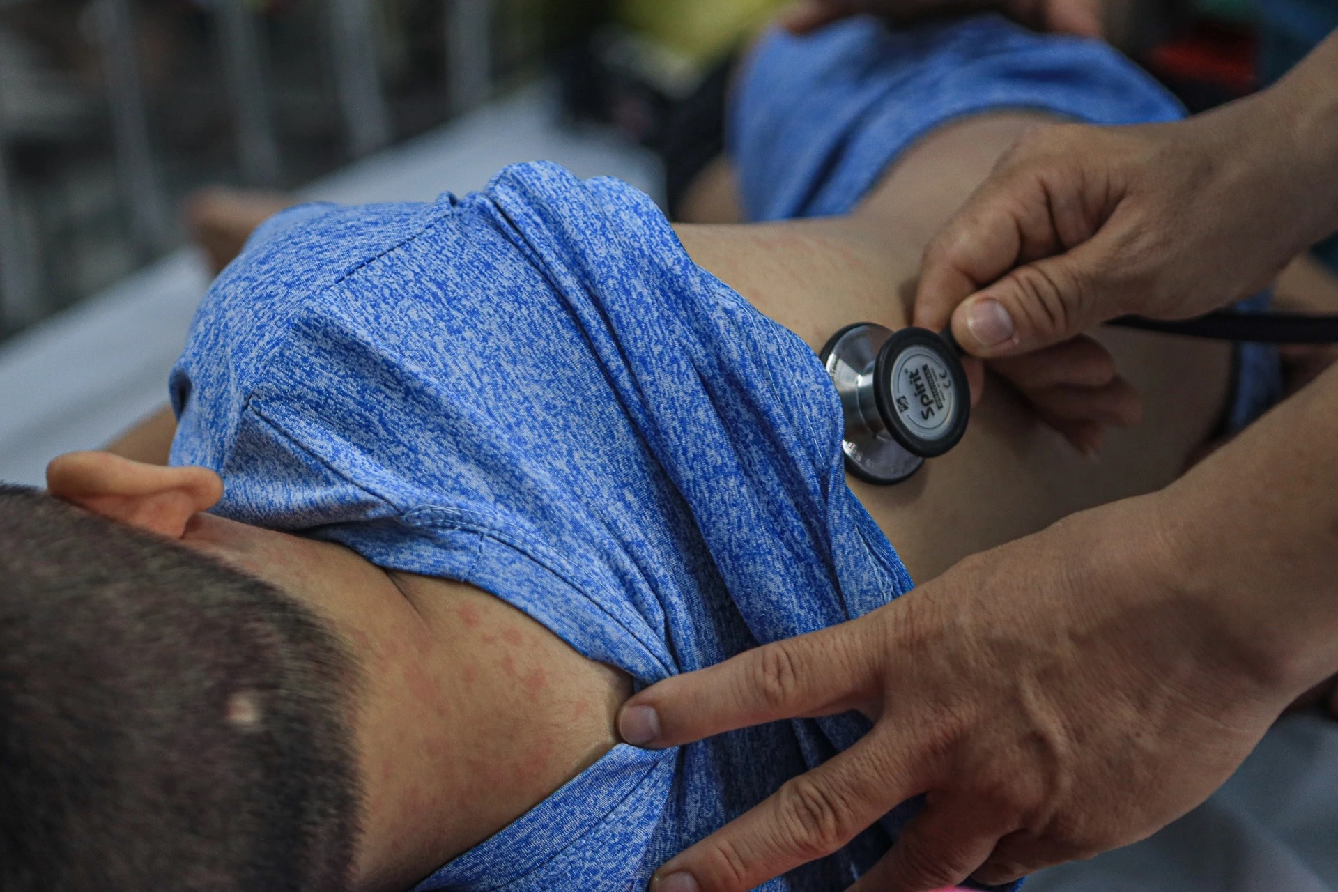 Bo Y te cap phep luu hanh vaccine tay chan mieng tai Viet Nam hinh anh