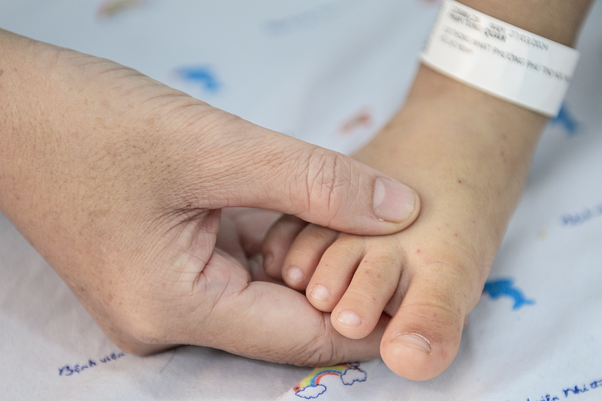 tay chan mieng anh 9