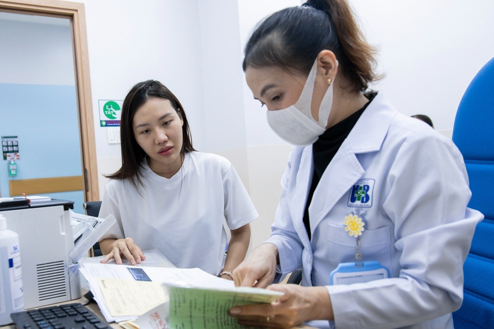 Hoat dong 'chua tung co' cua nganh Y te TP.HCM hinh anh