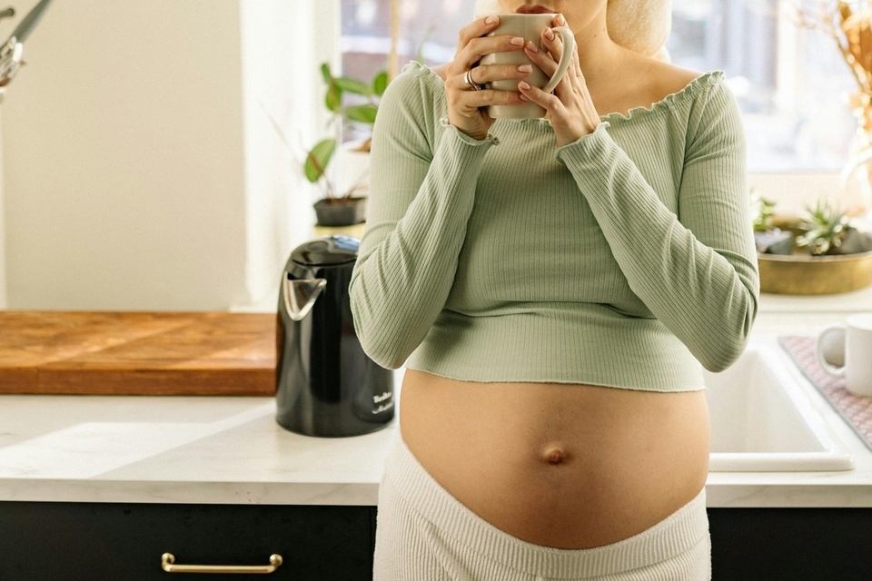 Bo sung axit folic nhu the nao de giam nguy co di tat thai nhi? hinh anh