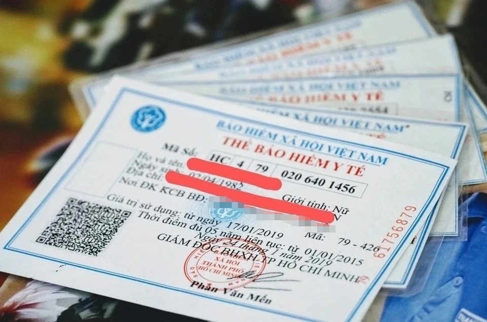 Luu y quan trong khi dung the BHYT de tranh bi phat tien tu 15/5 hinh anh