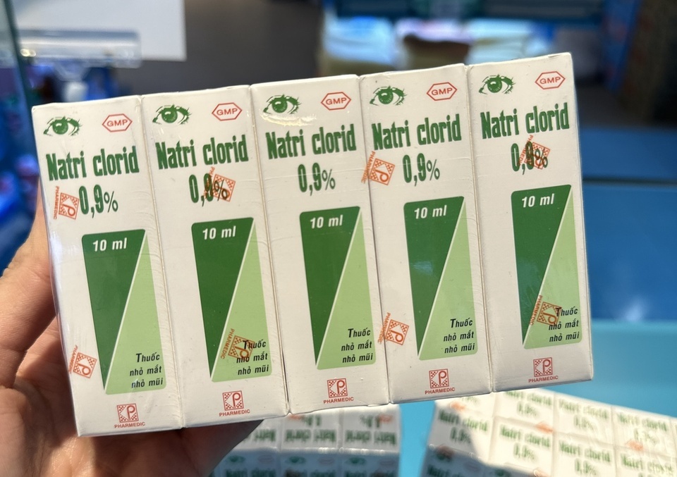 Pharmedic len tieng vu thu hoi lo thuoc nho mat Natri clorid 0,9% hinh anh