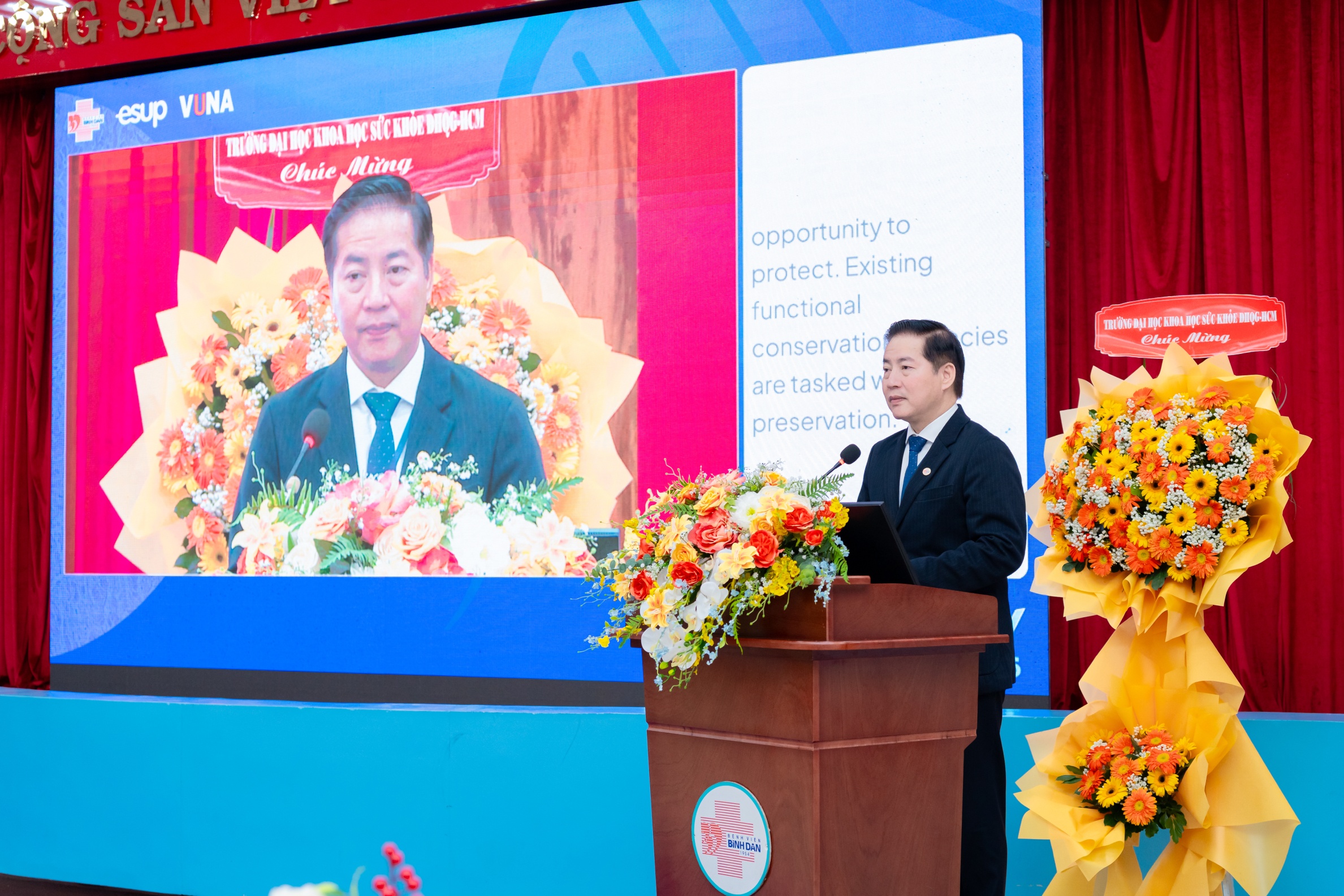 ung thu anh 2