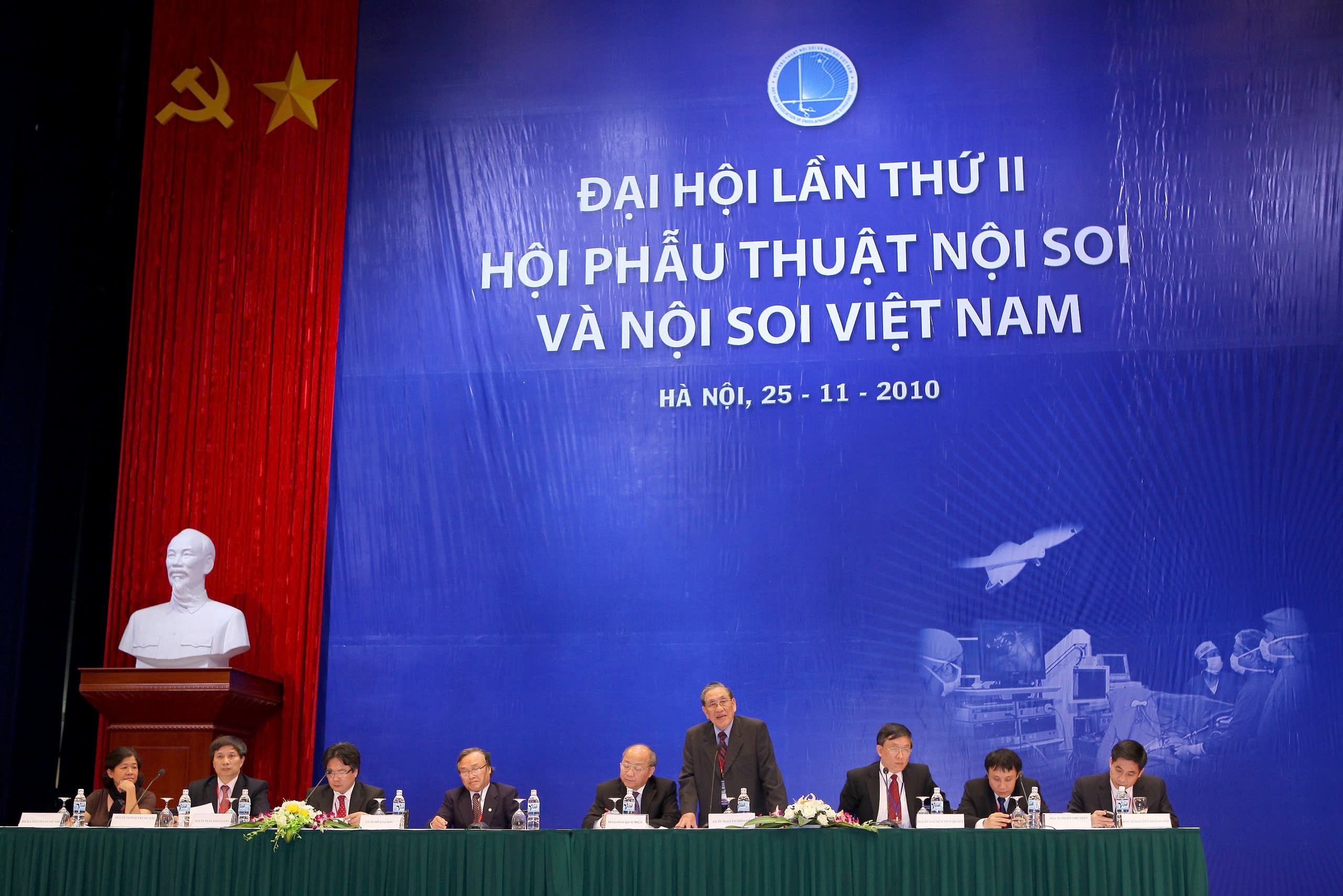 Thay Nguyen Dinh Hoi anh 6