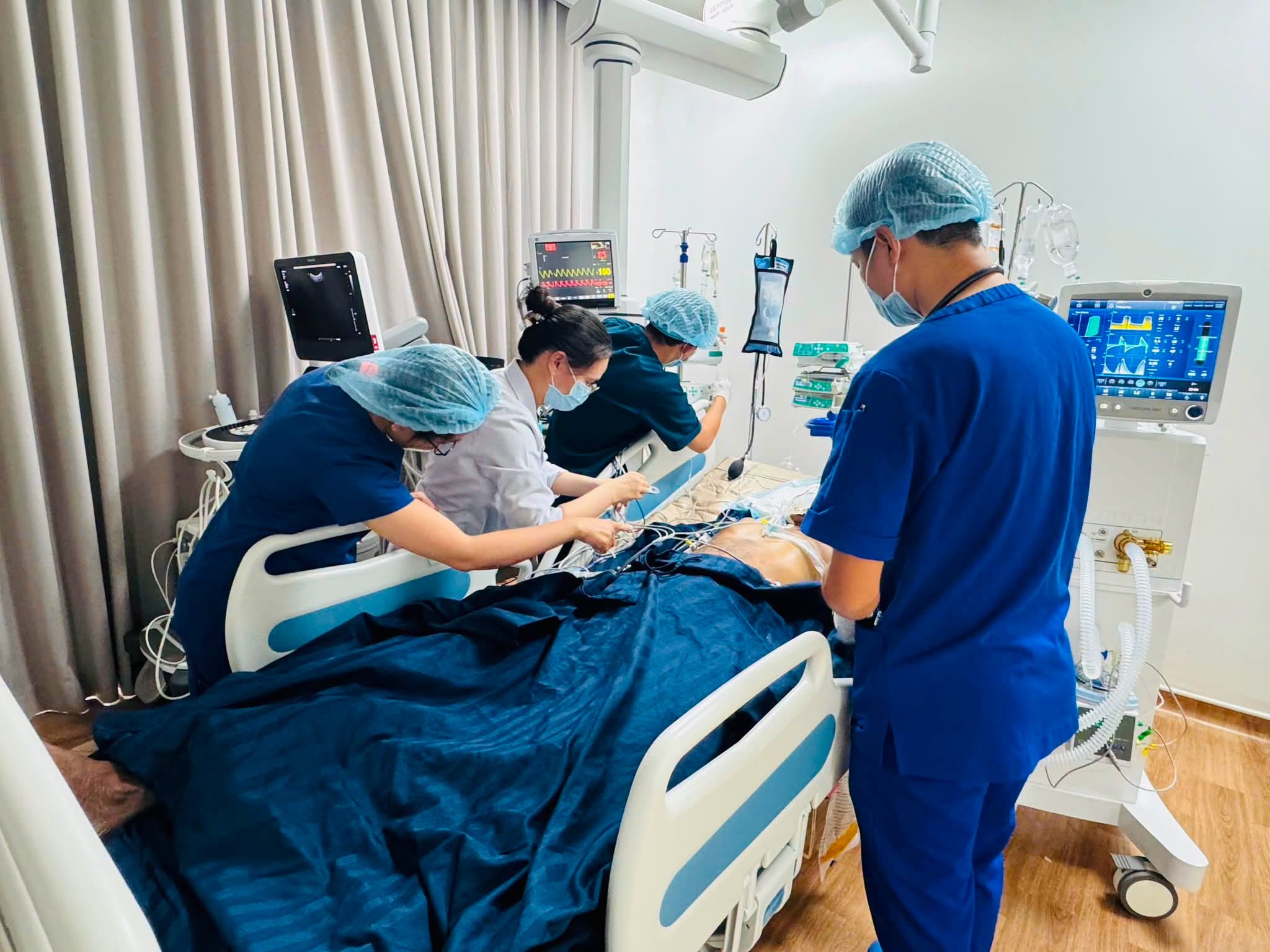 Chiều nay đưa 15 thi thể nạn nhân vụ lật ca nô ở Phú Quốc về nước