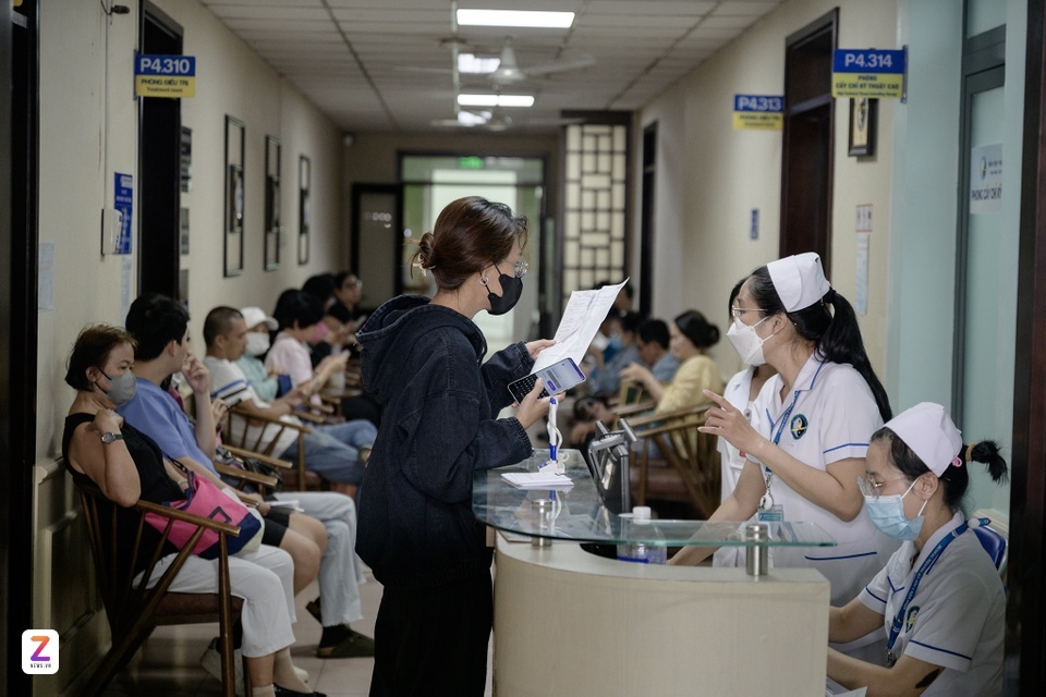 mưa li&ecirc;n tục ảnh 2