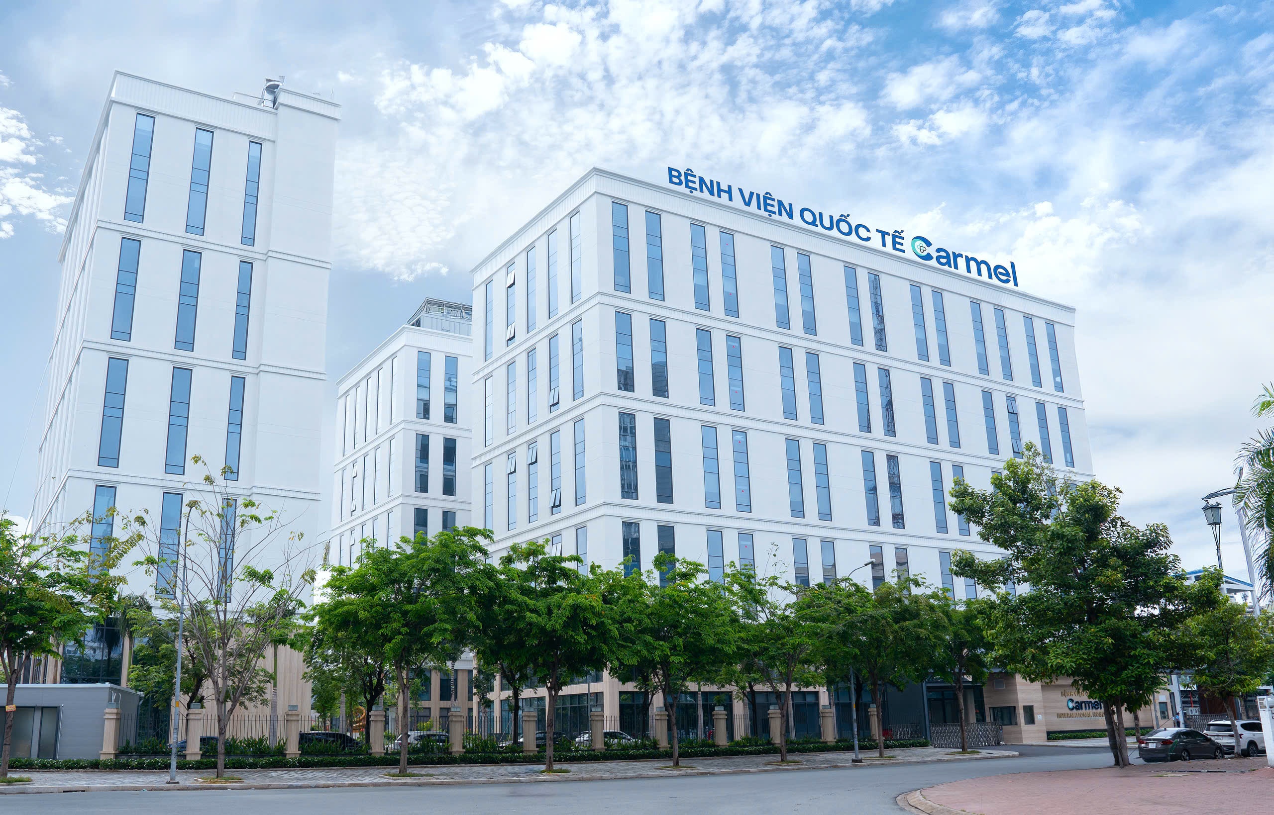 Bệnh viện tư ở TP.HCM khánh thành sau 12 năm