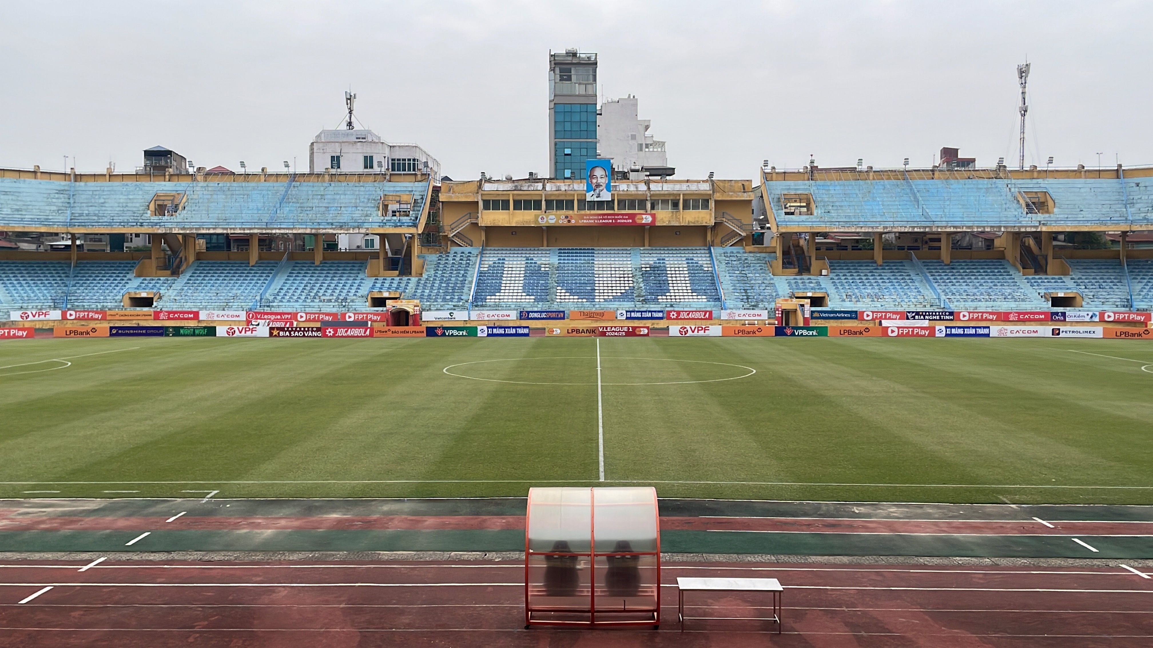 CLB CAHN van mong The Cong Viettel tim san khac hinh anh