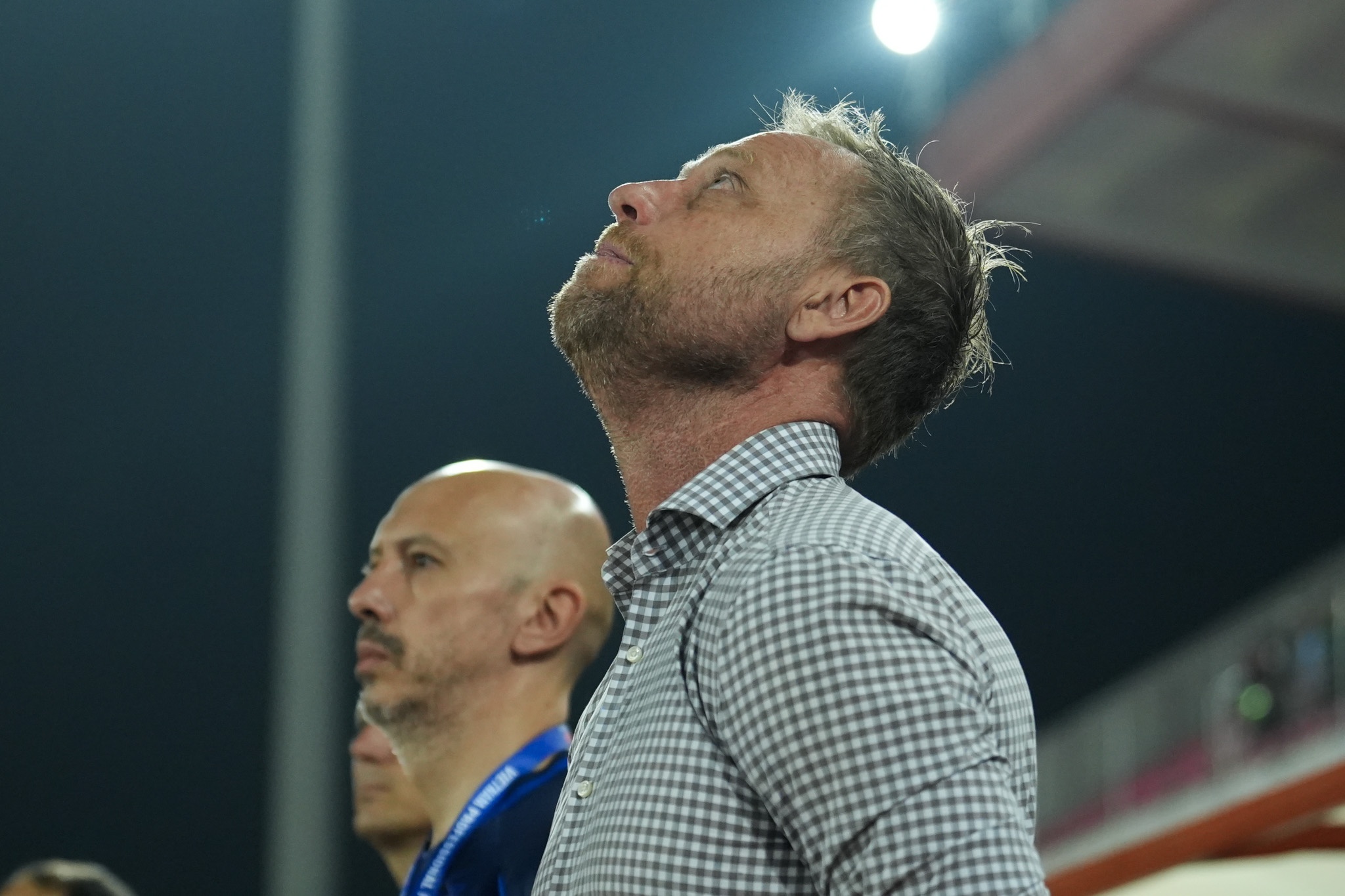 HLV Mano Polking ‘nhe ganh’ truoc ban ket luot ve cup Dong Nam A hinh anh