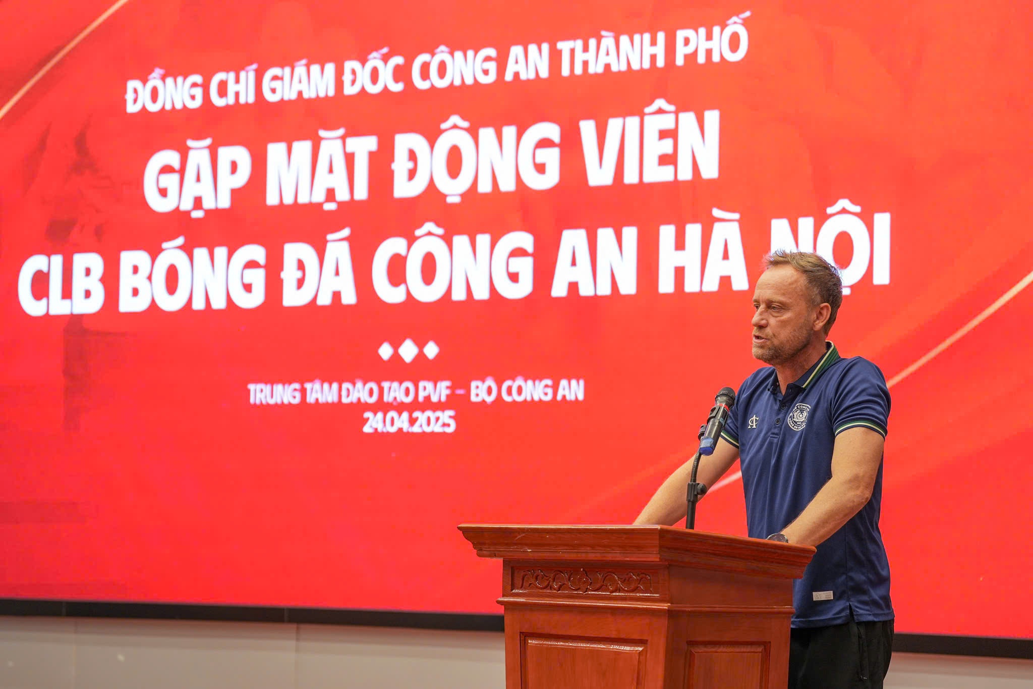 CAHN nhan nhiem vu vo dich hai giai dau hinh anh