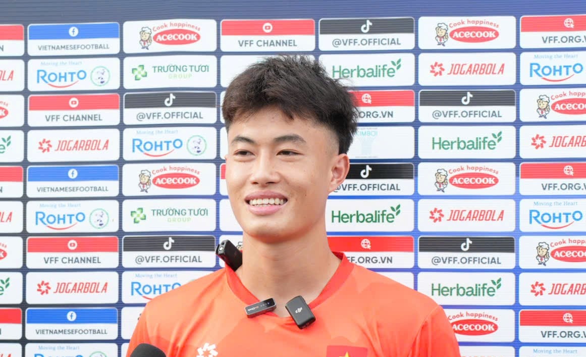 Van Truong noi ve Bui Alex hinh anh