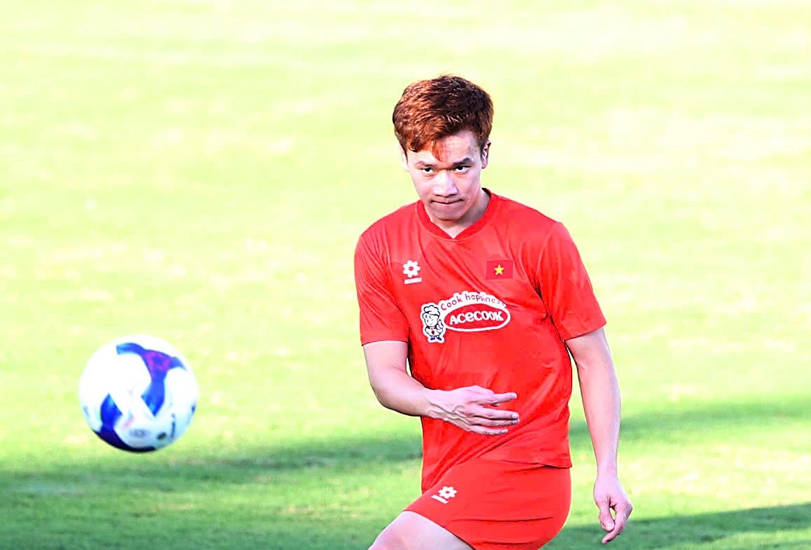 5 cau thu vang mat trong buoi tap cuoi cua tuyen Viet Nam hinh anh