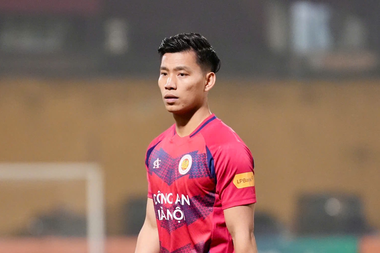 Van Thanh gia han 3 nam voi CAHN hinh anh