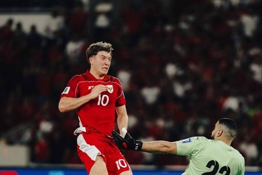 Indonesia lao dao vi loat tru cot that nghiep hinh anh