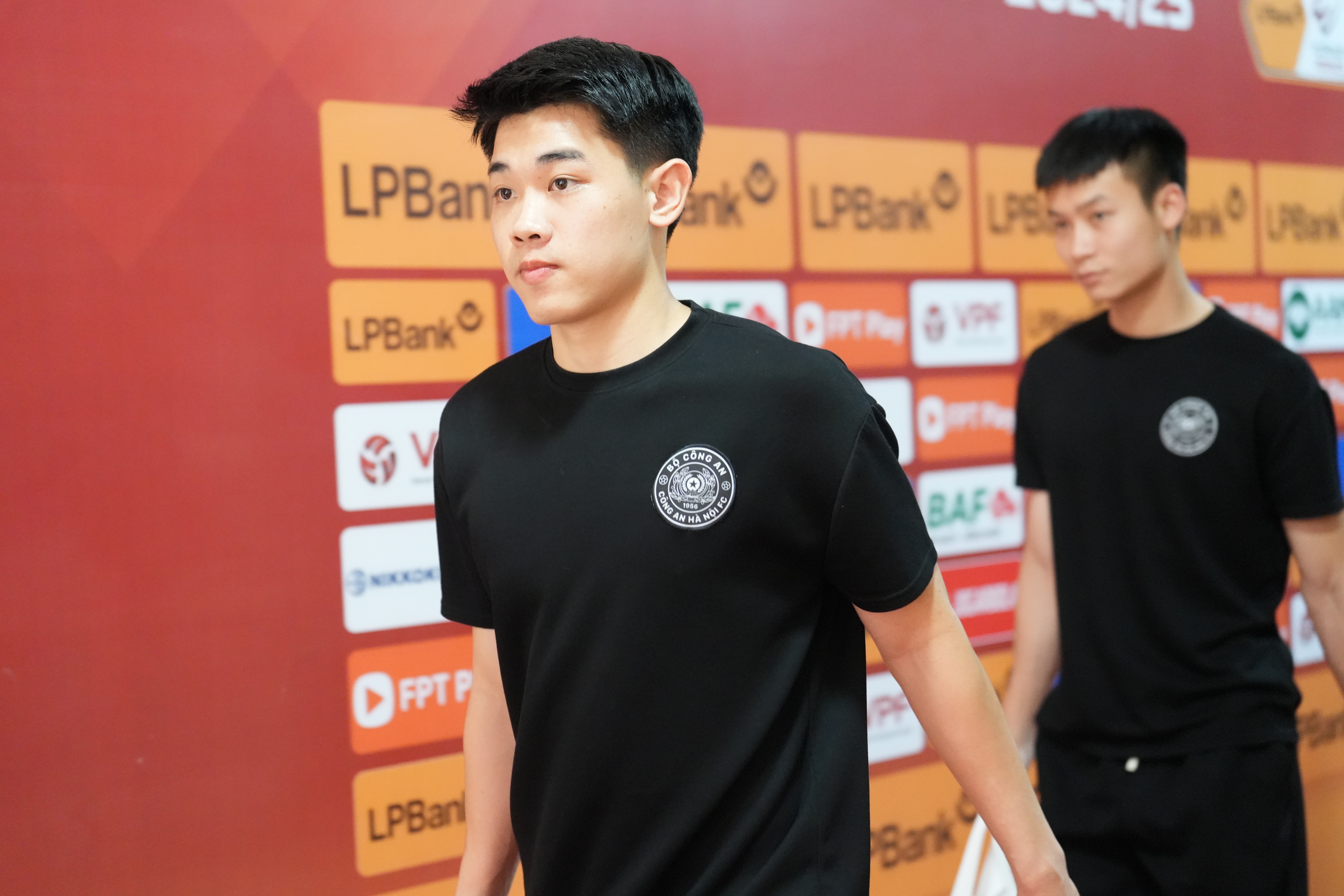 Dinh Bac, Viet Anh khong bat ngo khi vo dich Cup Quoc gia hinh anh